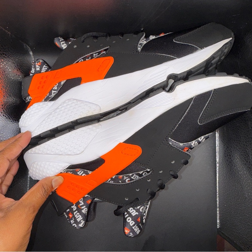 Size 11.5 - Nike Air Huarache Just Do It, AT5017-001, Clean, No Box, Gently Worn - Picture 8 of 11